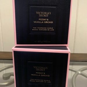 2x Victoria Secret Peony Candle 🕯 😍😍😍✨✨